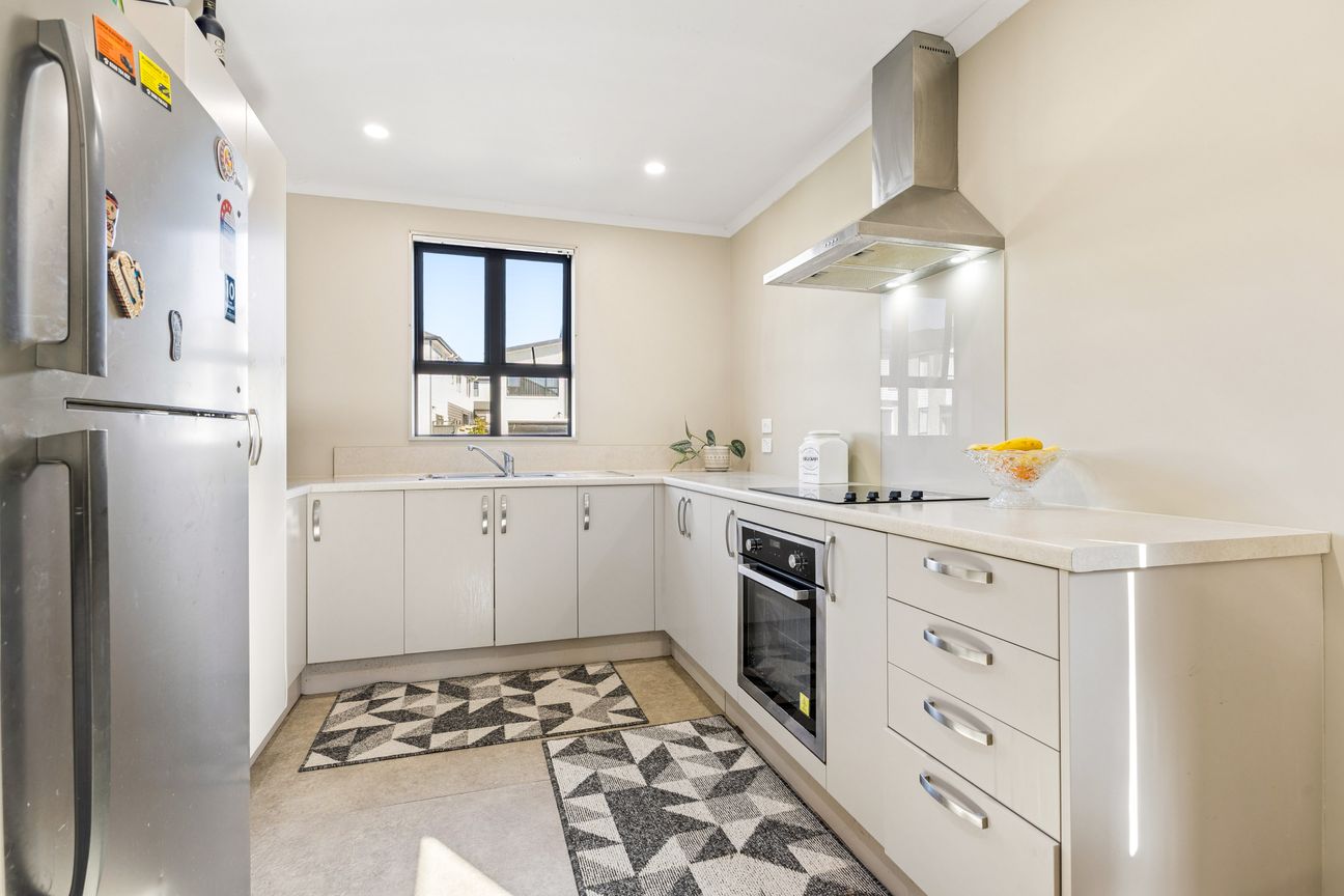 Just Bring the Furniture… We've Done the Rest! - Aanzicht 6