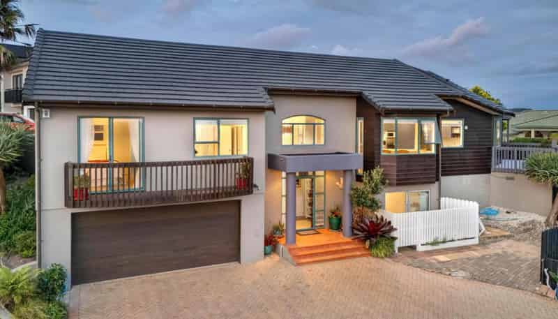12 Ascot Way, Orewa