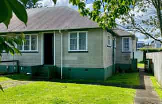 144b Kamo Road, Kensington