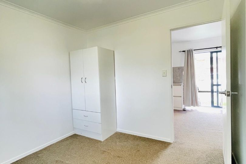 Versatile Sleepout – 2 Bedrooms + Kitchenette & Bathroom - Vista 4