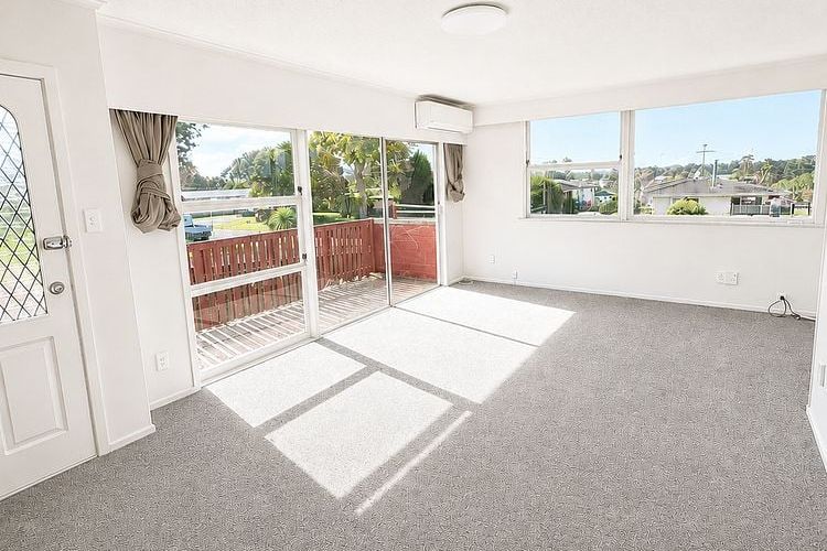 Newly Renovated 4BR Family Home | Move-In Ready - Aanzicht 4