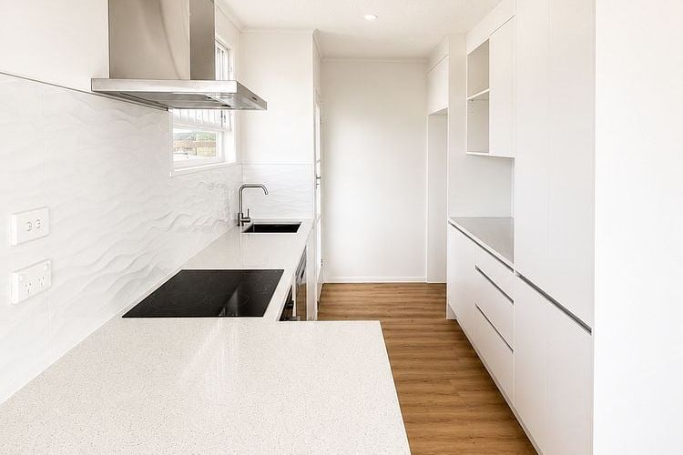 Newly Renovated 4BR Family Home | Move-In Ready - Aanzicht 5