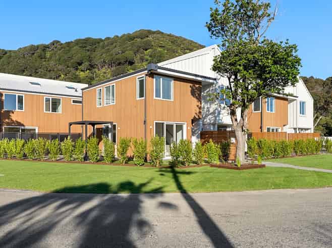 17B Puriri Street, Eastbourne
