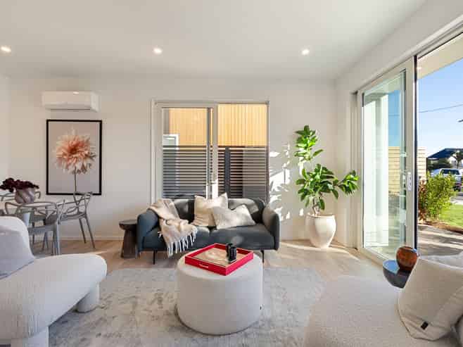 17B Puriri Street, Eastbourne