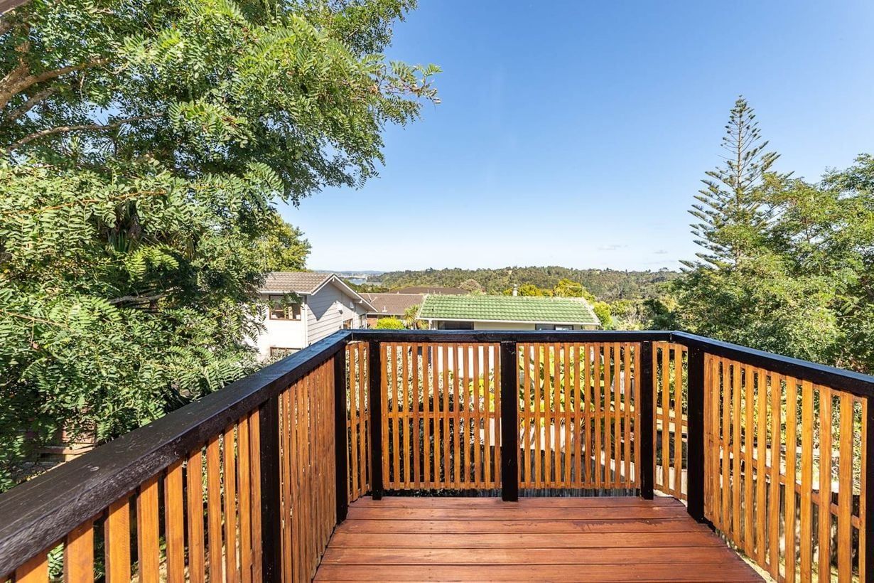 Beautiful Family Home With Stunning Views - Bild 5