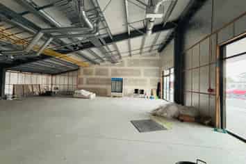 Lincoln Retail or Hospitality Opportunity