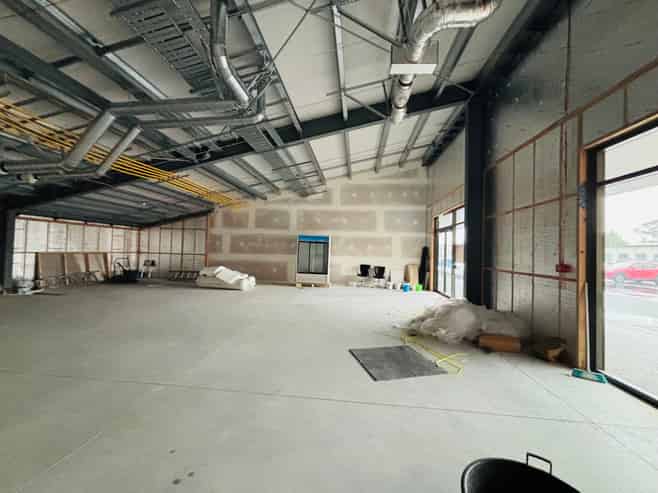 Lincoln Retail or Hospitality Opportunity