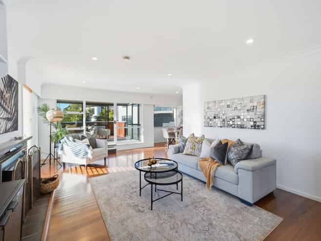 1/4 Firth Road, Torbay