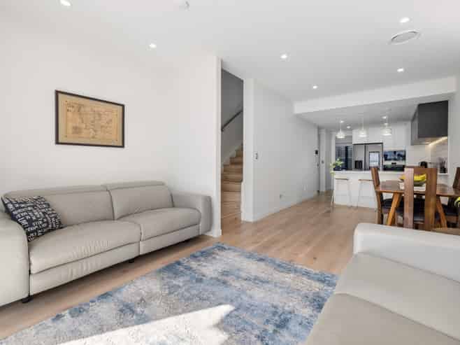  10B Windlass Street, Long Bay