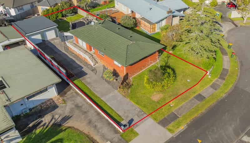 6 Raewyn Place, Pakuranga