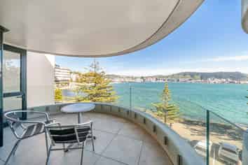 6/310 Oriental Parade, Oriental Bay