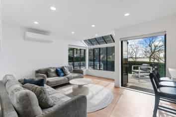 21 Rutherford Terrace, Meadowbank