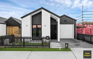 46 Taiheru Road, Karaka