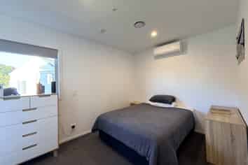 210/2 Reads Quay, Gisborne