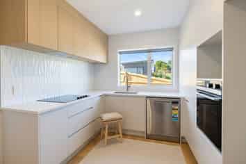 23A Crosby Road, West Harbour