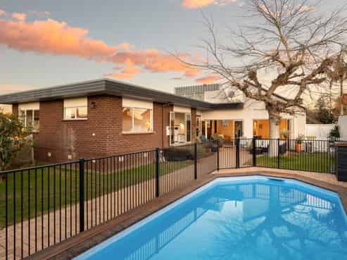 13 Egmont Street, Chartwell