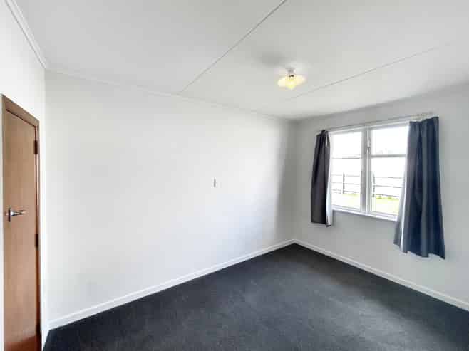 143 Heretaunga Street, Roslyn