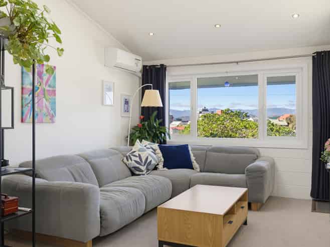 7/219 Grant Road, Thorndon