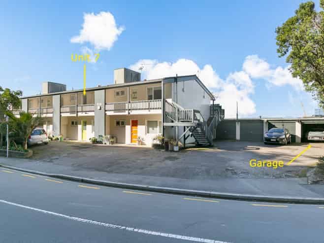 7/219 Grant Road, Thorndon