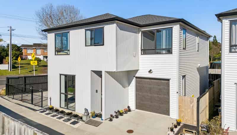 110A Colwill Road, Massey