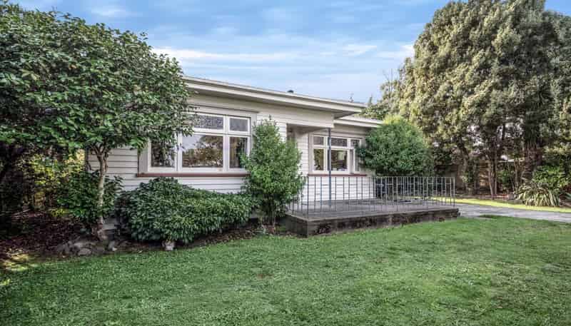15 Dahlia Street, Palmerston North Central