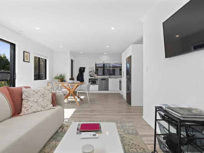 1/59 Oakfield Crescent, Pukete