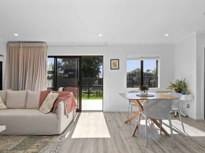 1/59 Oakfield Crescent, Pukete