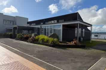  Prominent Office Building - Vacant Possession