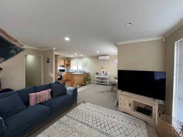 24A Toledo Ave, Henderson