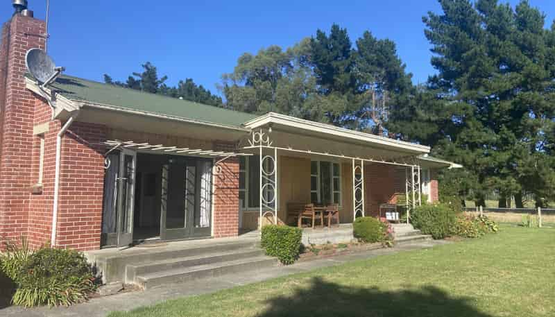 62 Woods Road, Winton