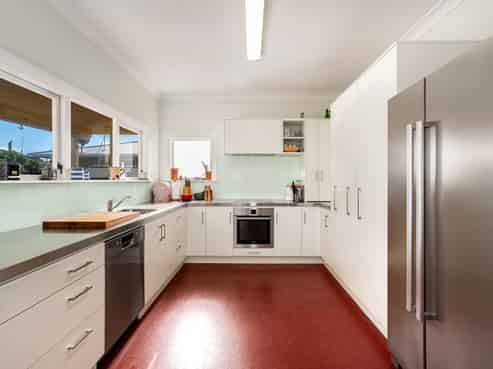 240 Muritai Road, Eastbourne
