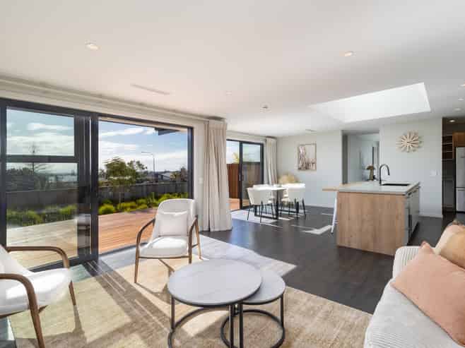 46 Hart Road, Richmond
