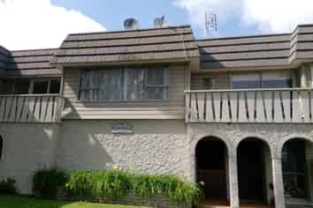 4/12 Brown Street, Tauranga Central