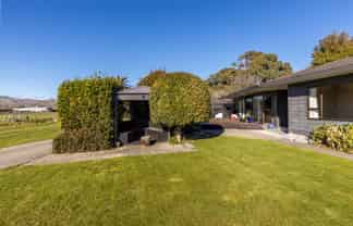 97 Battys Road, Springlands