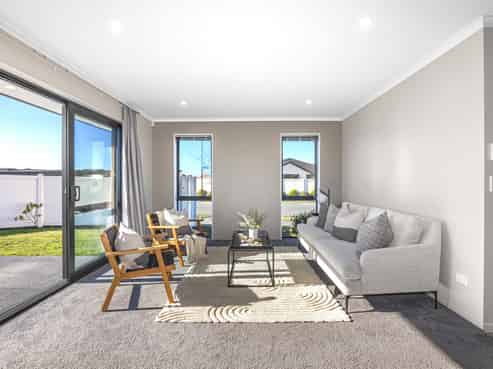 2 Letitia Street, Burwood