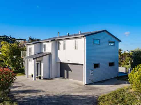 10 Taranui Place, Mangawhai Heads