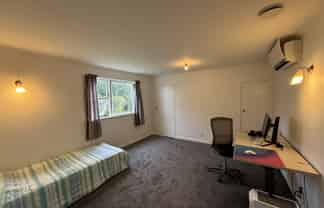 A/5 Birch Street , Johnsonville