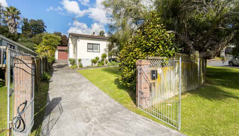12 Kearney Place, Massey