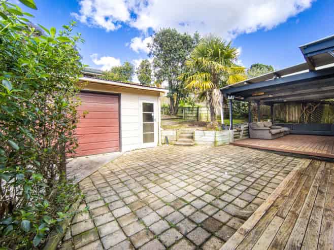 12 Kearney Place, Massey