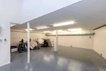 Vacant, Renovated & Ready to Go!
