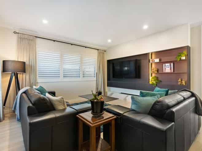 58 Park Green Avenue, Rosehill