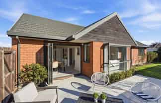 3/118A Sawyers Arms Road, Papanui