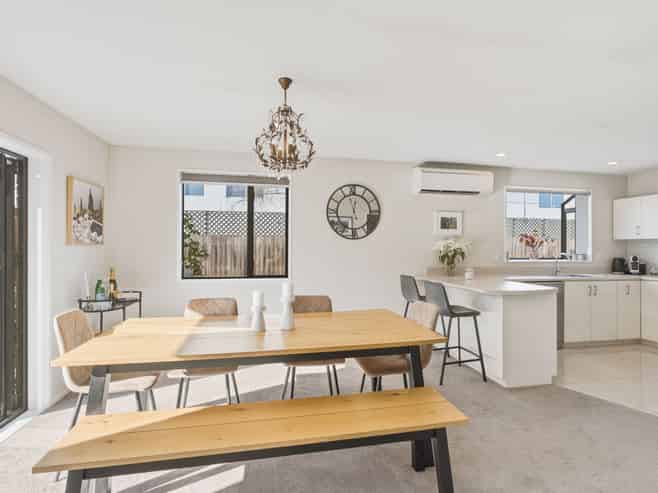 3/118A Sawyers Arms Road, Papanui
