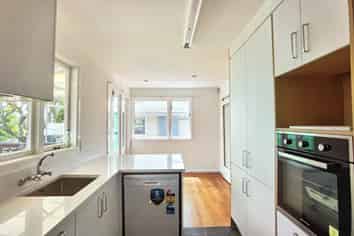 36 Eastdale Road , Avondale