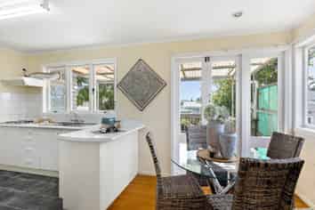 36 Eastdale Road , Avondale