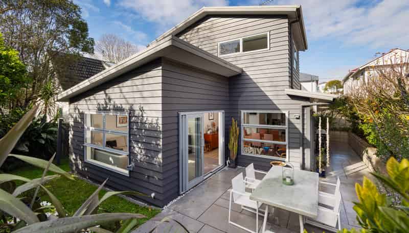 4 Fifth Avenue, Mount Albert