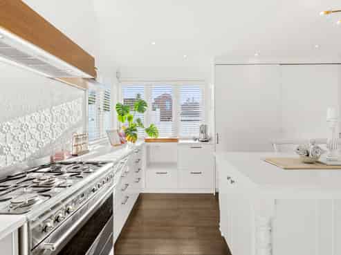 1047 Whangaparaoa  Road, Tindalls Beach