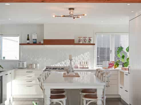 1047 Whangaparaoa  Road, Tindalls Beach