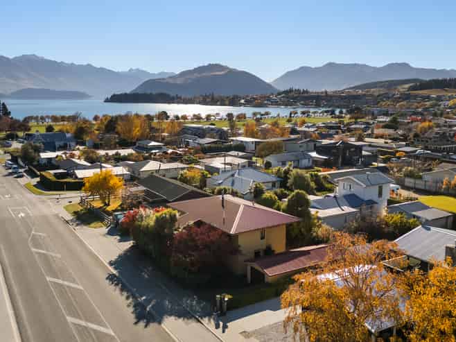 68 McDougall Street, Wanaka