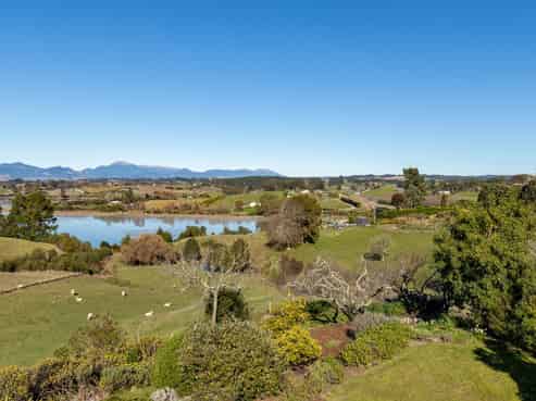 56 Mapua Drive, Mapua